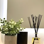 Апартаменты Sunset Apartment: Free Parking + Balcony + Netflix *