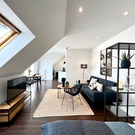 Appartement Sunset Apartment: Free Parking + Balcony + Netflix *