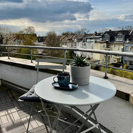 Apartment Sunset Apartment: Free Parking + Balcony + Netflix