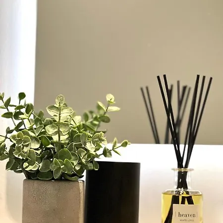 Apartamento Sunset Apartment: Free Parking + Balcony + Netflix *