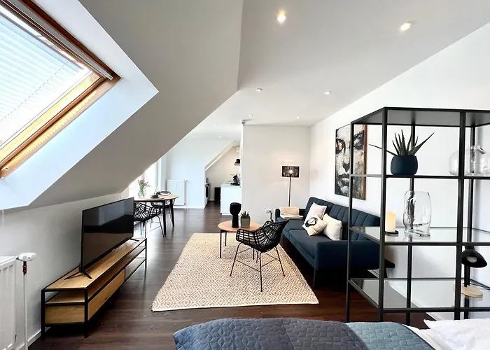 Appartement Sunset Apartment: Free Parking + Balcony + Netflix *